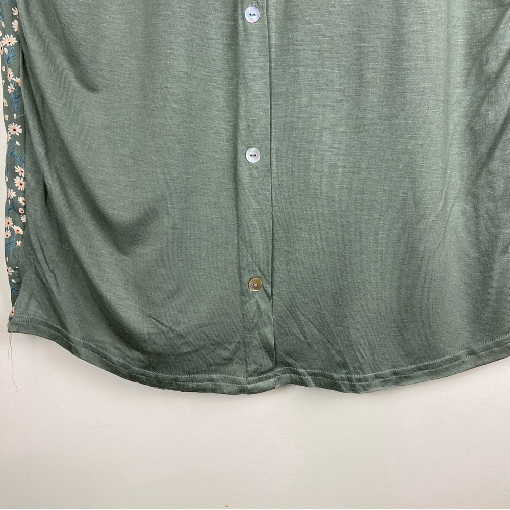 Papermoon Green Floral Daisy Blouse Top W/ Button Detail Cottagecore Xs NWT - Picture 7 of 10